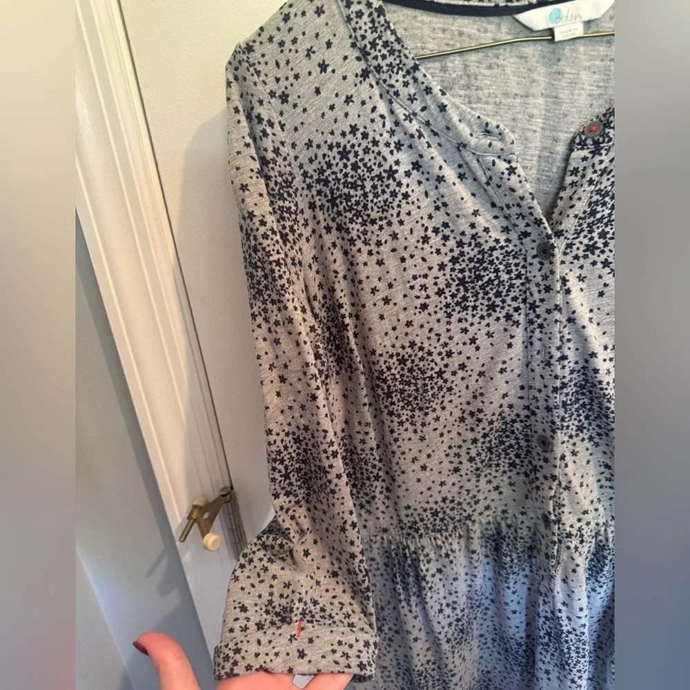 Boden chic top